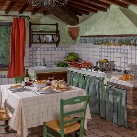 Cerretello 22 By Halldis Villa