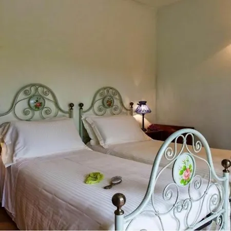 Villa Cerretello 22 By Halldis