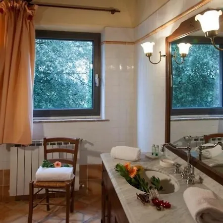 Villa Cerretello 22 By Halldis